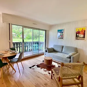 Pied Des Pistes/hyper Centre/balcon/parking Appartement
